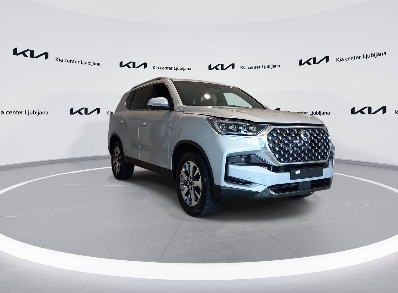 Zunanja slika - SsangYong Rexton - 2.2 XDi Limited+ 4WD AT - 3