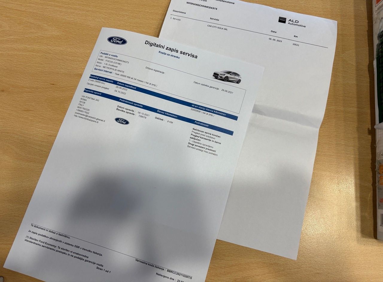 Zunanja slika - Ford Focus - ST-LINE 1.0 EcoBoost 125PS mHEV M6-LED-KAM-DAB - 19