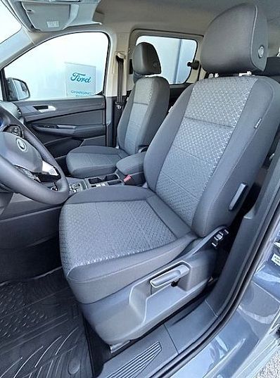 Zunanja slika - Ford Tourneo Connect - 2.0 TDCi EcoBlue 90kW A7 - TITANIUM L2 - 4