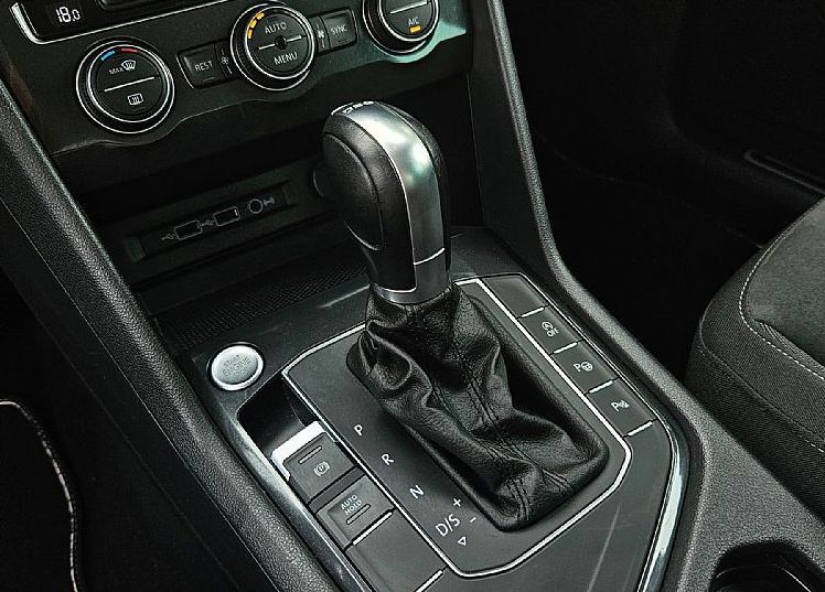 Zunanja slika - VW Tiguan - 2.0 TDI DSG 150ks °FULL LED° PAN0RAMA ALKANTARA - 10