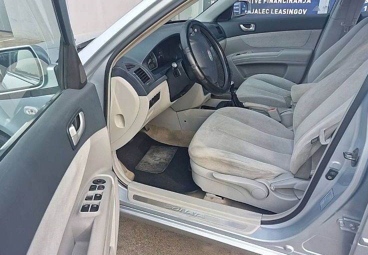 Zunanja slika - Hyundai Sonata - 2.0 CRDI VGT GLS STYLE... - 4