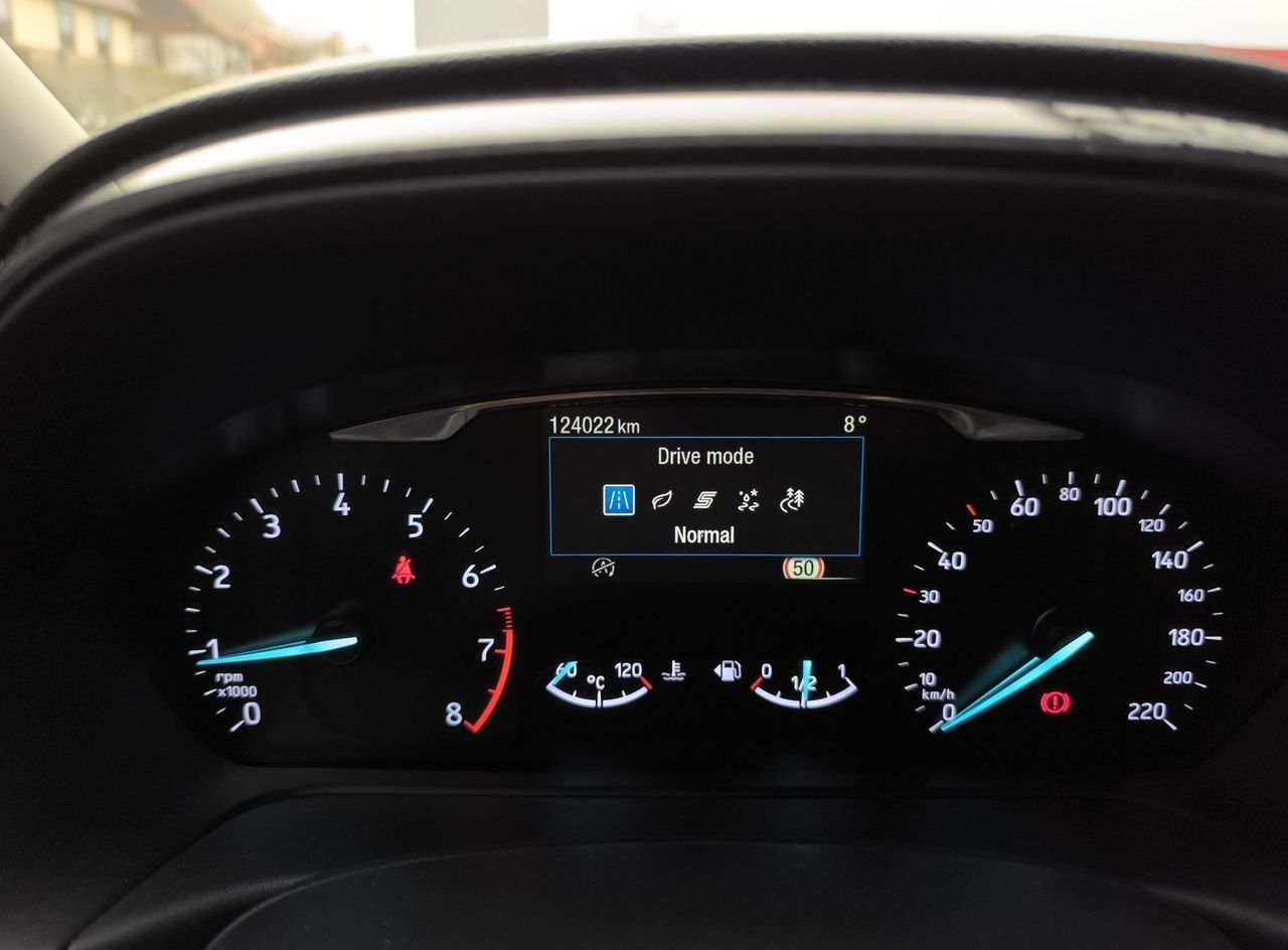 Zunanja slika - Ford Puma - Titanium 1.0 EcoBoost 125PS S S - SLO-1.LASTNIK - 10