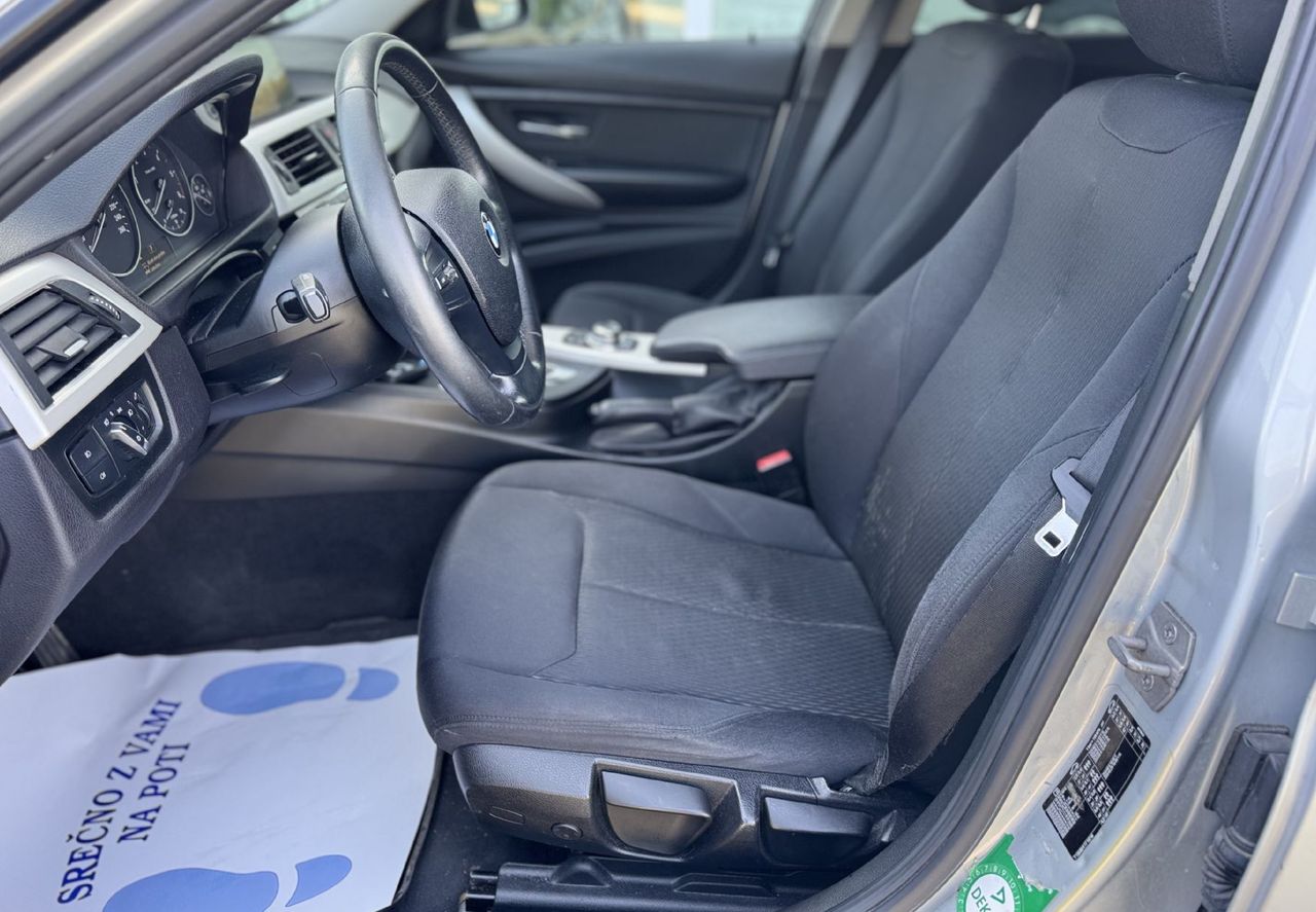 Zunanja slika - BMW Serija 3 - Touring: 318d AUT alu-pdc-navi-acc-gretje sedežev-servis - 3