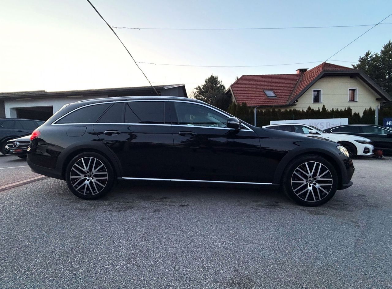Zunanja slika - Mercedes-Benz E-Razred - E 220 d 4MATIC All-Terrain AIRMATIC WIDESCREEN ACC - 6