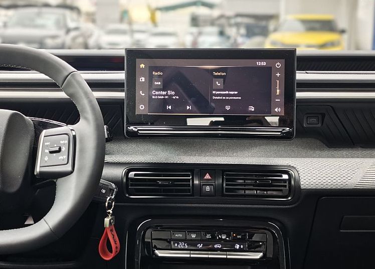 Zunanja slika - Citroën C3 Aircross - PLUS 1.2L Turbo 100 S S ročni - 7