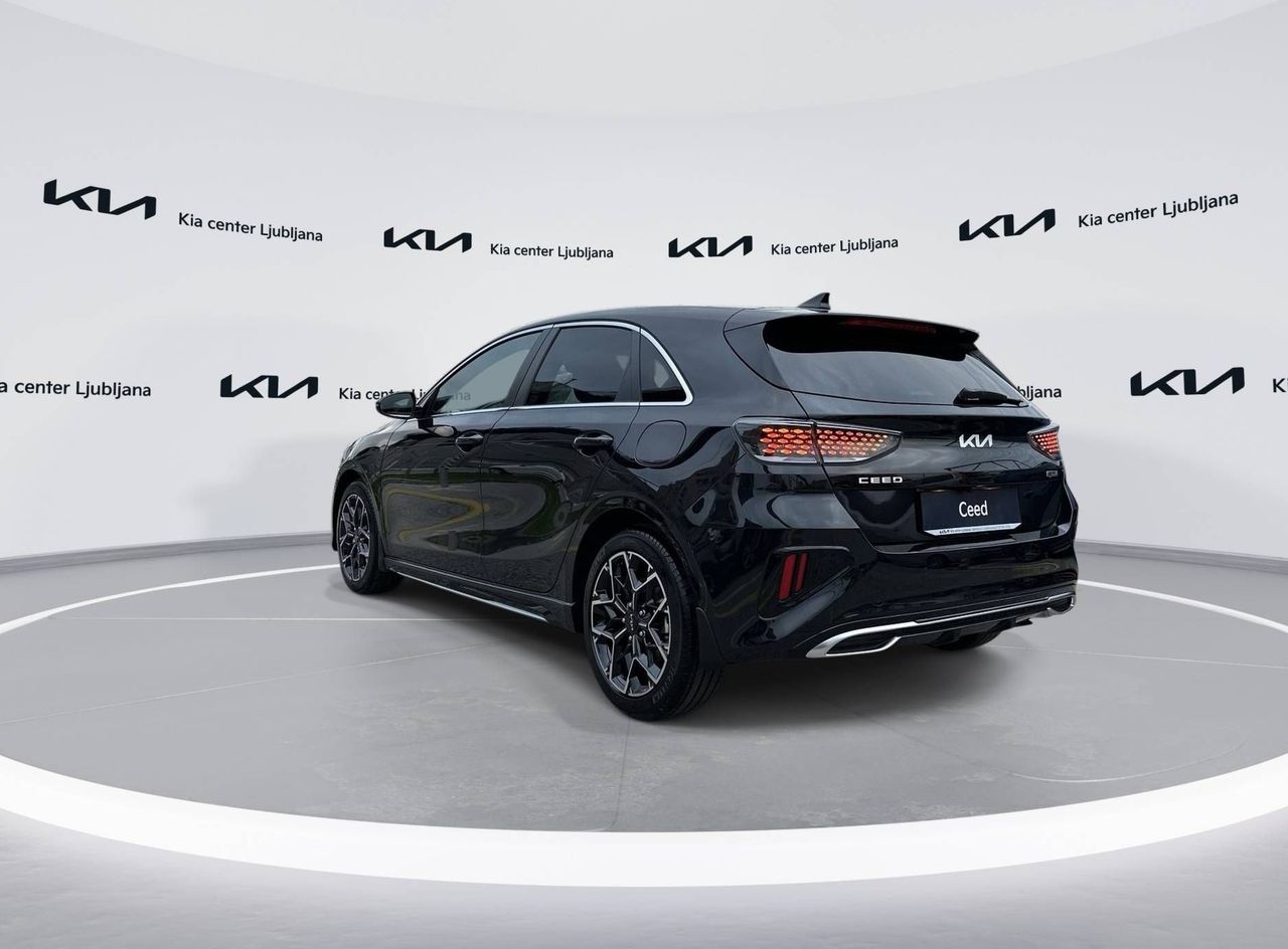 Zunanja slika - KIA Ceed - 1.5 T-GDI GT-line ISG DCT - 7