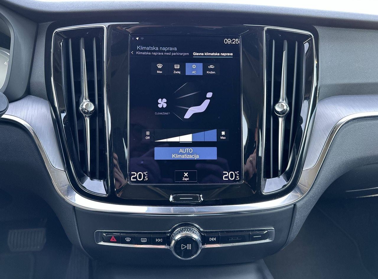 Zunanja slika - Volvo V60 - B4D Momentum Avt. - 19