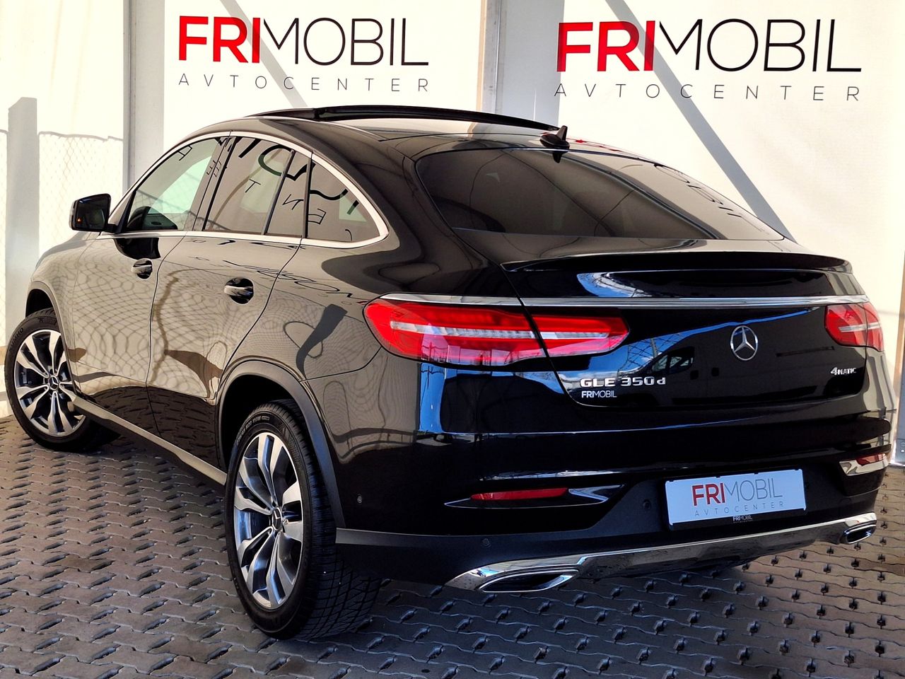 Zunanja slika - Mercedes-Benz GLE Coupe - GLE 350 d 4MATIC•PANORAMA•KAM360•AMBIENT•AIR• - 5