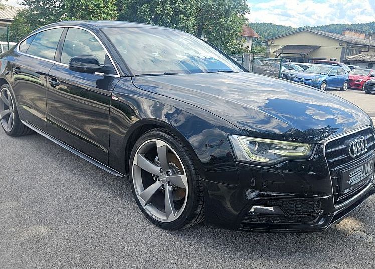 Zunanja slika - Audi A5 - Sportback °S-LINE° 2.0 TDI 150ks °AUTOMATIC° °19-COL° - 4