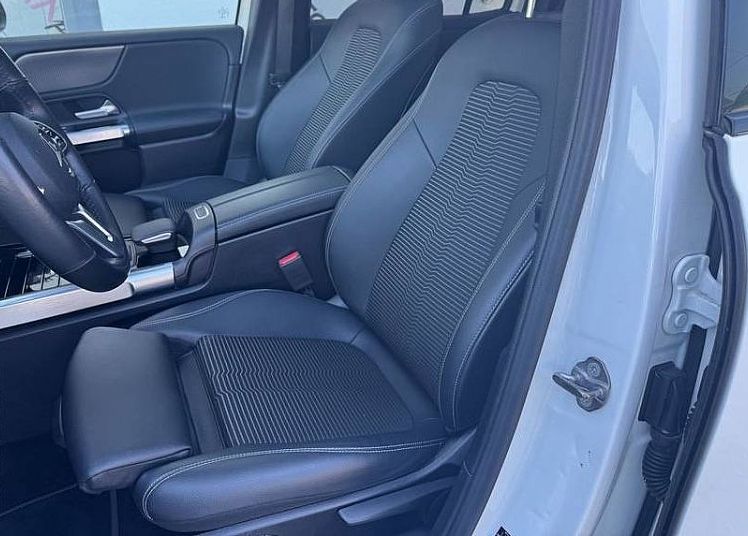 Zunanja slika - Mercedes-Benz GLB-Razred - GLB 200 d 4MATIC Panorama Virtual Radar Tempomat . - 9