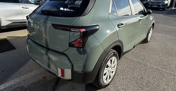 Zunanja slika - KIA Stonic - 1.0 T -LX SMART M T - 3