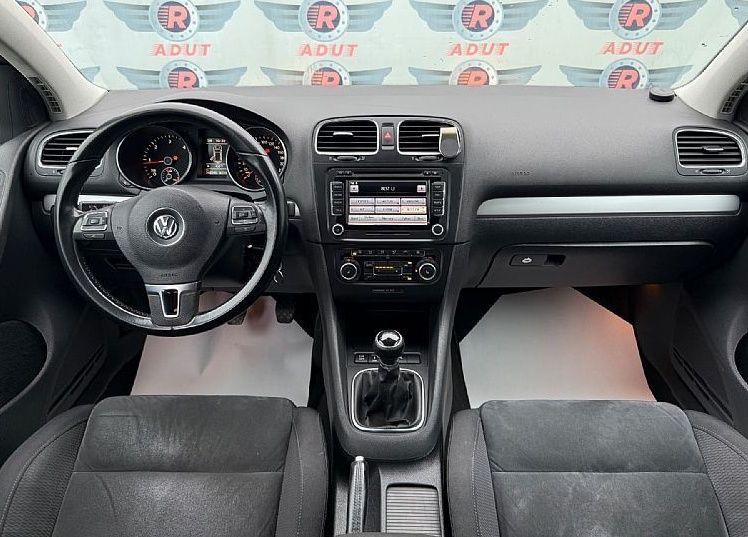Zunanja slika - VW Golf - 2.0 TDI PARK.SENZ NAVI GRET.SEDEZ CAM... - 13