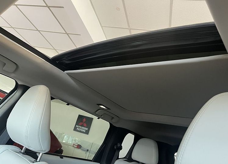 Zunanja slika - Mitsubishi Outlander - 2.4 PHEV INSTYLE NA ZALOGI - 14