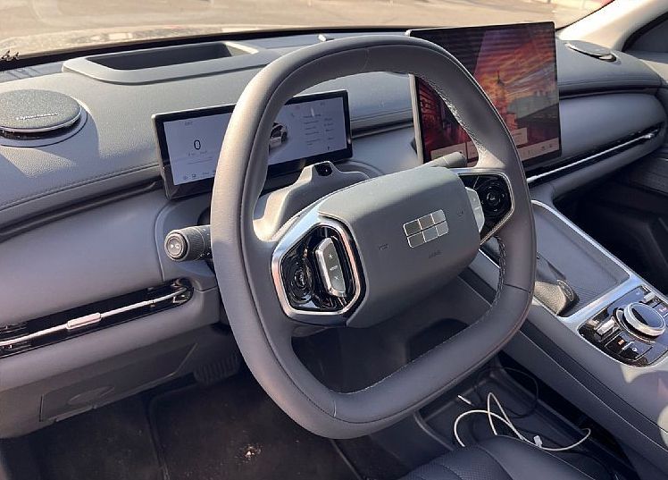 Zunanja slika - Geely StarRay EM-i - MAX - 7