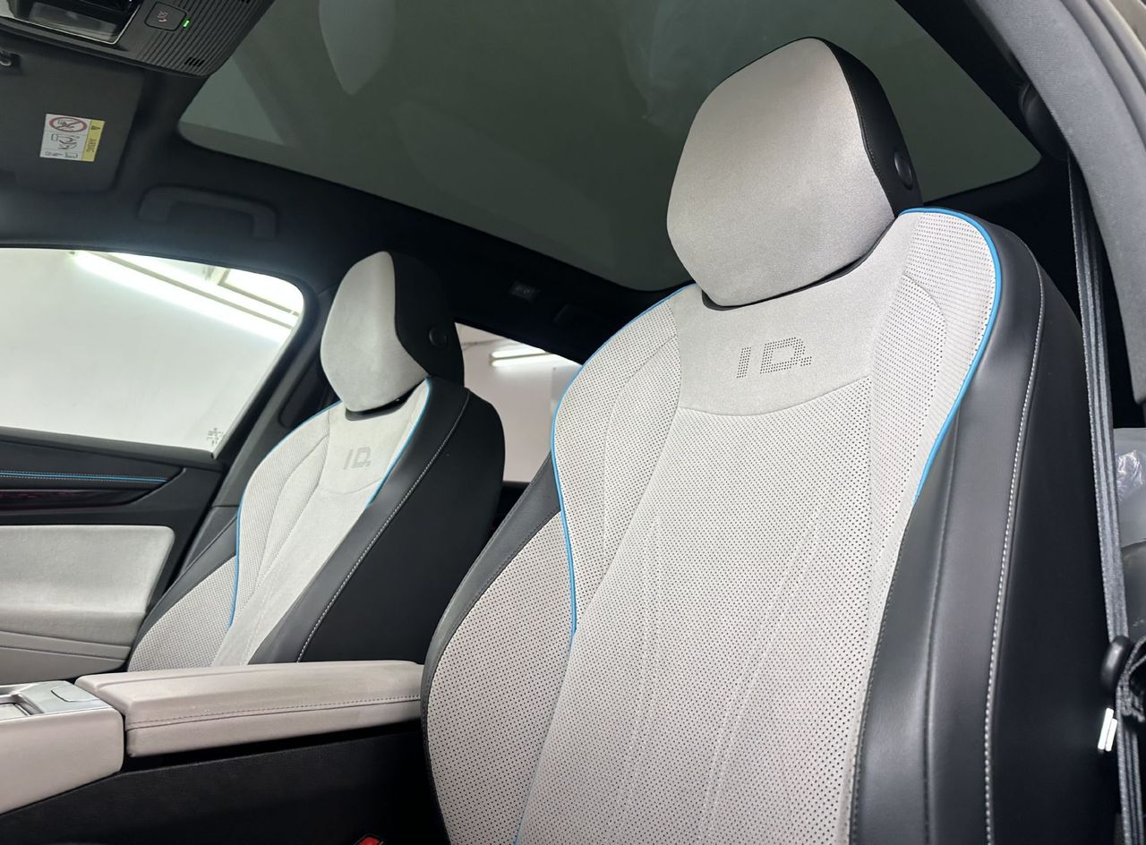 Zunanja slika - VW ID.7 - 77kWh Pro 210kW.NEMŠKI+4ALU.KAMERA.LED.ACC.PANORAM - 13