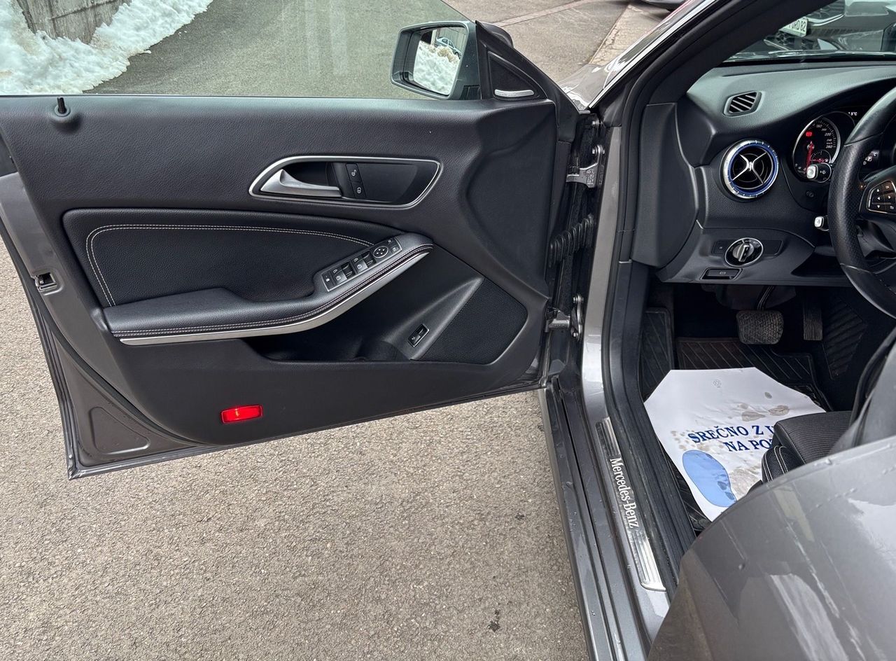 Zunanja slika - Mercedes-Benz CLA-Razred - CLA Shooting Brake CLA 200 d 4MATIC-URBAN-LED-NAV-VK-KAMERA-LEP - 13