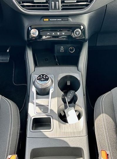 Zunanja slika - Ford Kuga - ST-LINE 1.5 EcoBoost 186KM A8 - 7