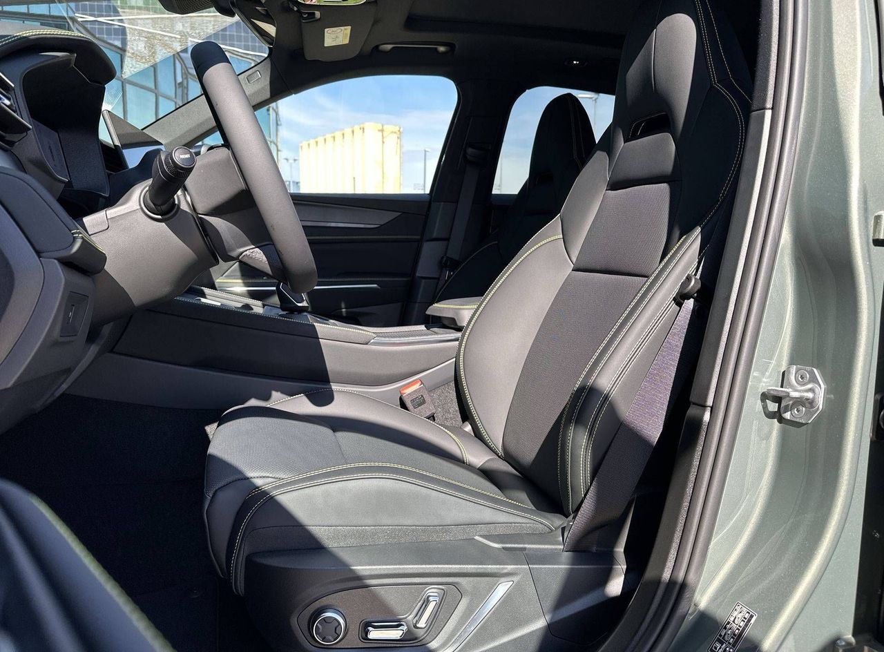 Zunanja slika - Lynk & Co 01 - More 2025 Priključni hibrid... - 10