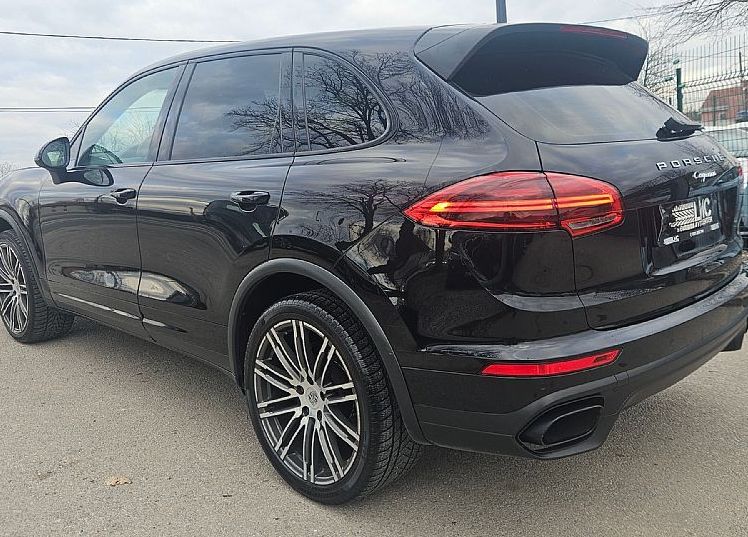 Zunanja slika - Porsche Cayenne - 3.0 TD 262ks °21-COL° - 7