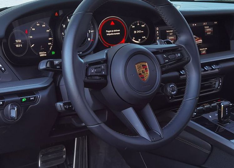 Zunanja slika - Porsche 911 - 3.0 Carrera 4 PDK MATRIX•ACC•HLAJ-SED•BOSE•KAMERA• - 6