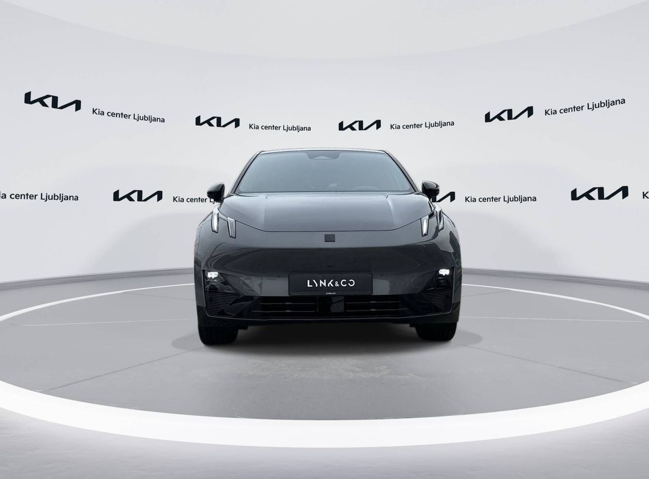 Zunanja slika - Lynk & Co 02 - More ugodna cena s subvencijo 6.500€ - 2