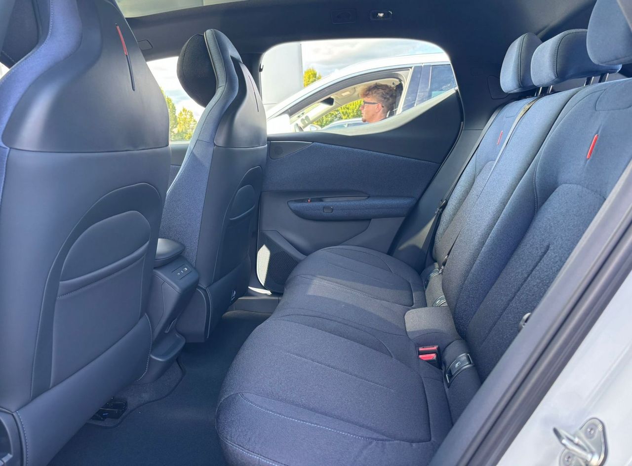 Zunanja slika - Lynk & Co 02 - CORE 66kWh - 8