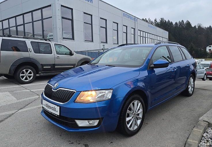 Zunanja slika - Škoda Octavia - 1.6 TDI Family 81 kW NAVIGACIJA PARK-SENZORJI - 2