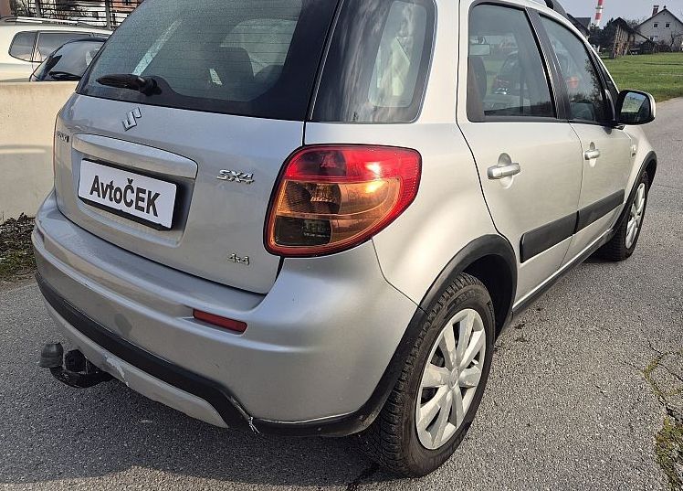 Zunanja slika - Suzuki SX4 - 2.0 TD 4x4 + BREZ POLOGA + EURO 5 - 5