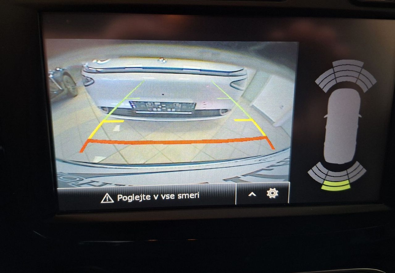 Zunanja slika - Renault Captur - Intens dCi 90-SLO-LED-NAVI-KAMERA-2X PDC- - 13