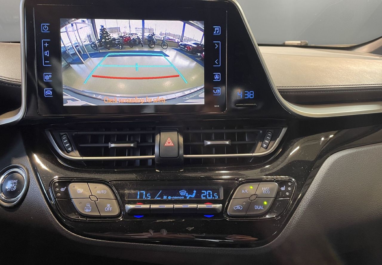 Zunanja slika - Toyota C-HR - KEYLESS-KAMERA-RADAR-LANE-PARK SENZORJI-GRETJE SED - 12