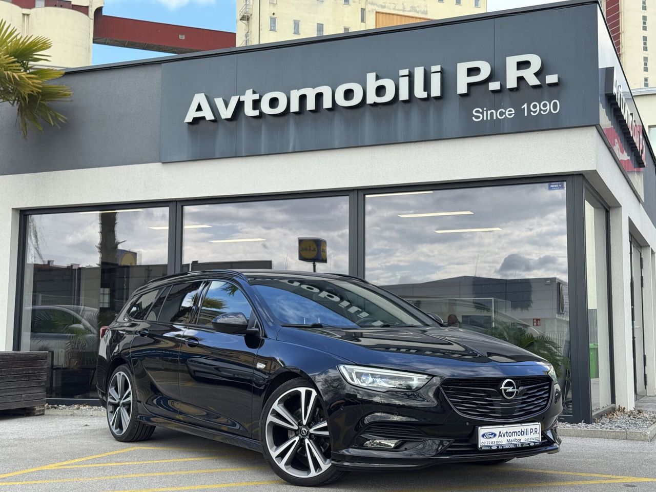 Zunanja slika - Opel Insignia - 2.0 CDTI 170KM EXCLUSIVE AUTO LED BOSE VL.KLJUKA - 3