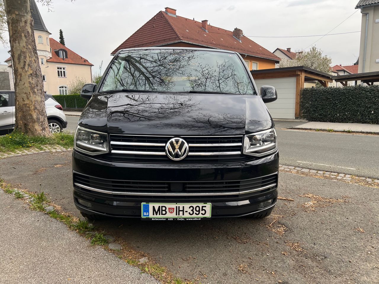 Zunanja slika - VW Multivan - 2,0 TDI KMR Comfortline DSG - 1