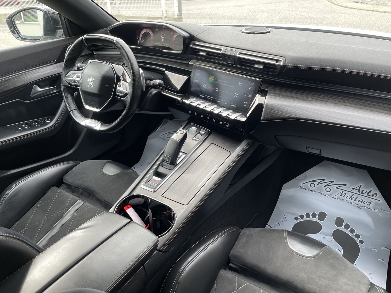 Notranja slika - Peugeot 508 - 2,0 BlueHDi 180 S&S GT Line Avt. - 12