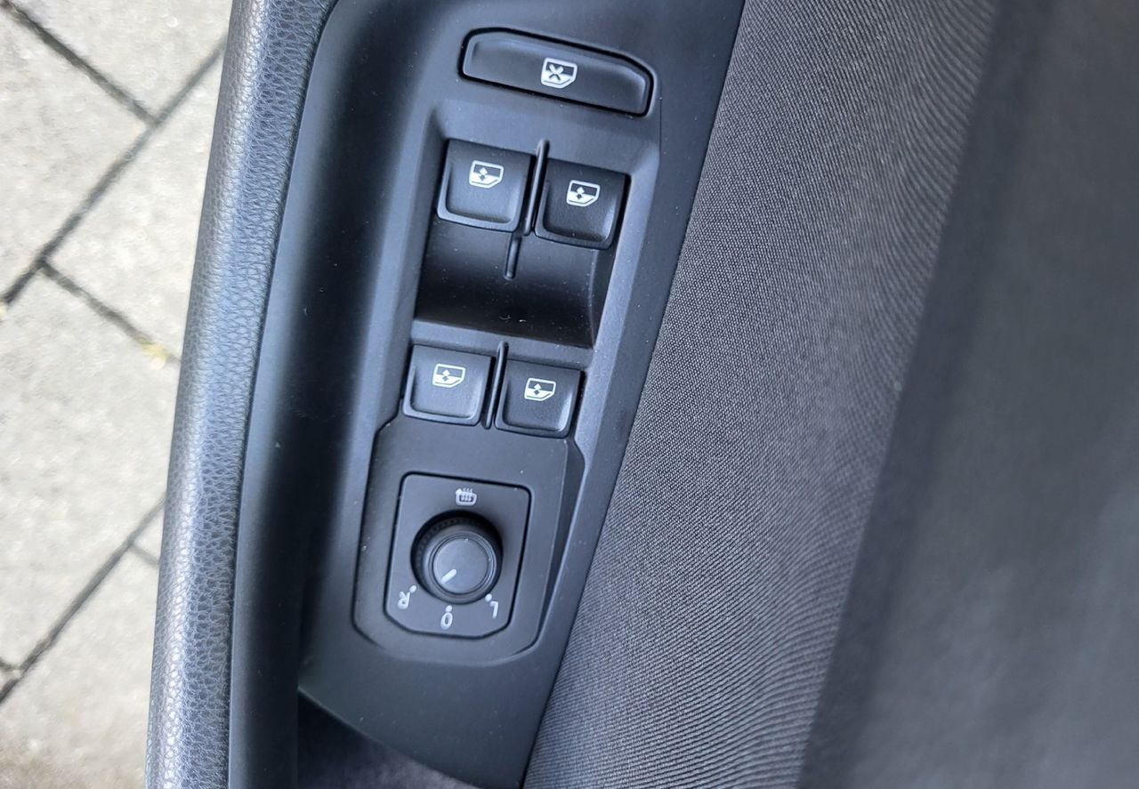 Zunanja slika - VW Passat - Variant 2.0 TDI AUT slo-1.last-alu-acc-navi-led-radar-pdc- - 15