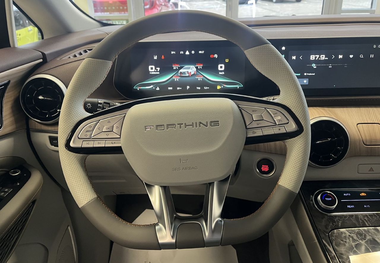 Zunanja slika - Forthing Forthing U Tour - U-Tour BENCINSKI 1.5 T. 174 KM . ADAS NOVO PRI NAS - 13