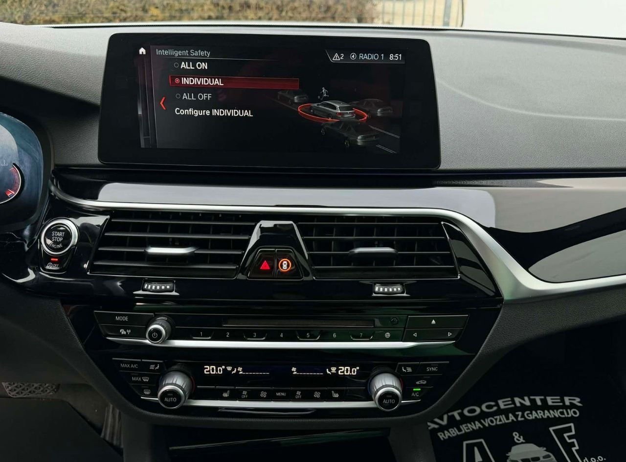 Zunanja slika - BMW Serija 5 - Touring: 520d-AUT-SPORT-FUL LED-LIZING ZA TUJCE-PANORAMA - 13