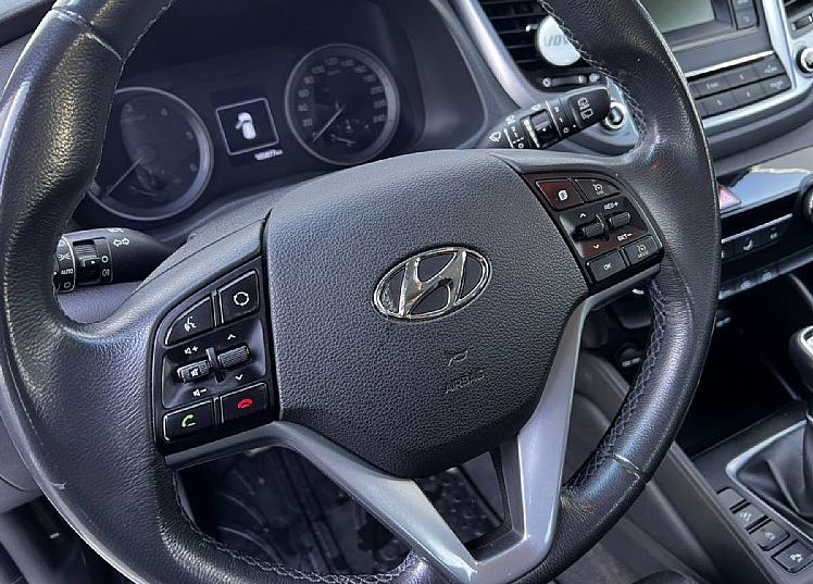 Zunanja slika - Hyundai Tucson - 1.7 CRDI - SLO - ODLIČEN ... - 7