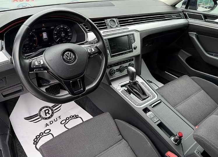 Zunanja slika - VW Passat - Variant 2.0|COMFORTLINE|VIRTUAL|GREJ.SEDEŽ|MEMORY|JAMSTVO - 8