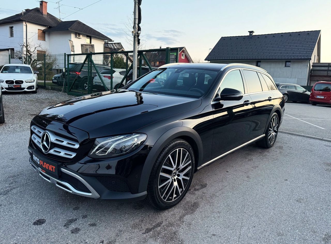 Zunanja slika - Mercedes-Benz E-Razred - E 220 d 4MATIC All-Terrain AIRMATIC WIDESCREEN ACC - 1