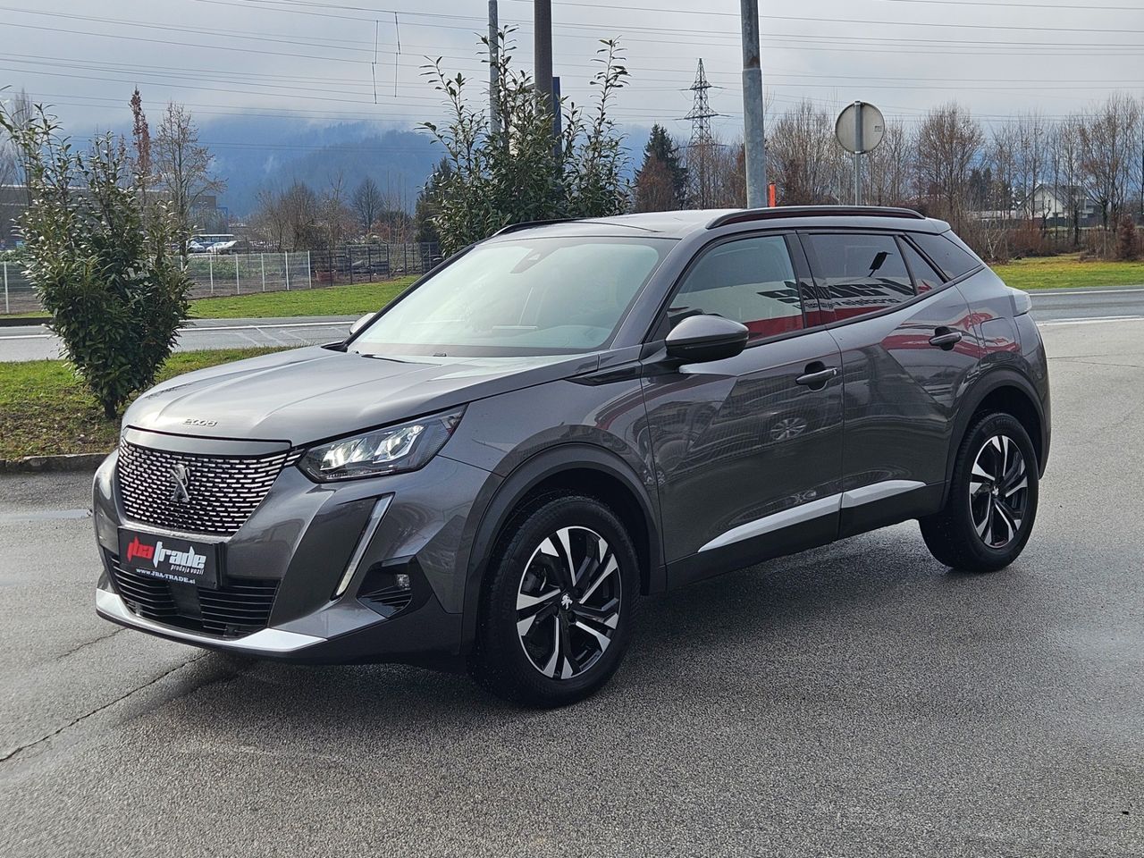 Zunanja slika - Peugeot 2008 - 1,5 BlueHDI 130 S&S ALLURE Avt. - 3