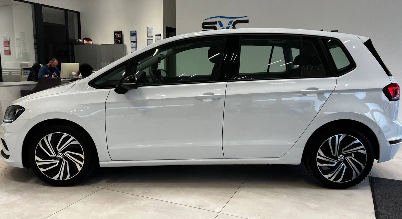 Zunanja slika - VW Golf - Sportsvan 1.0 TSI-JAMSTVO-SERVISIRAN-OBROK ŽE OD 160€ - 3