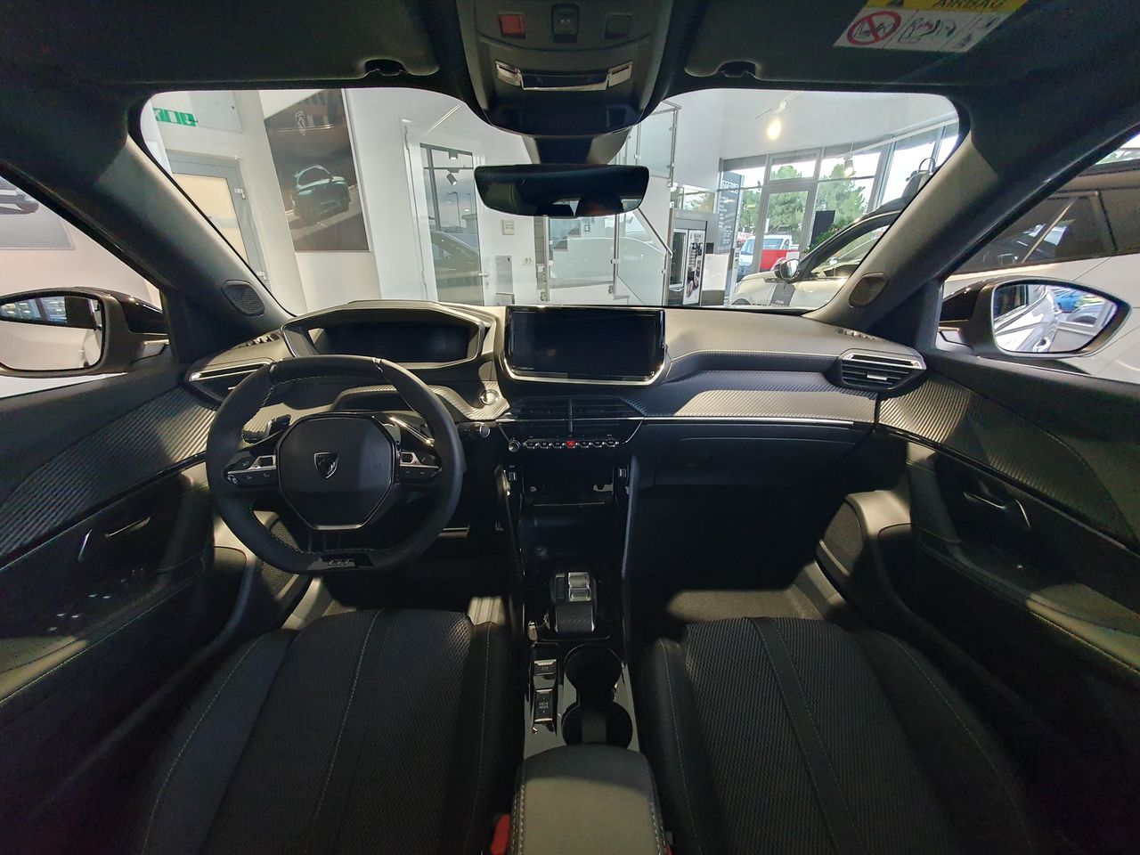 Zunanja slika - Peugeot 2008 - GT HIBRID 145 - PANORAMA - NA ZALOGI - 7