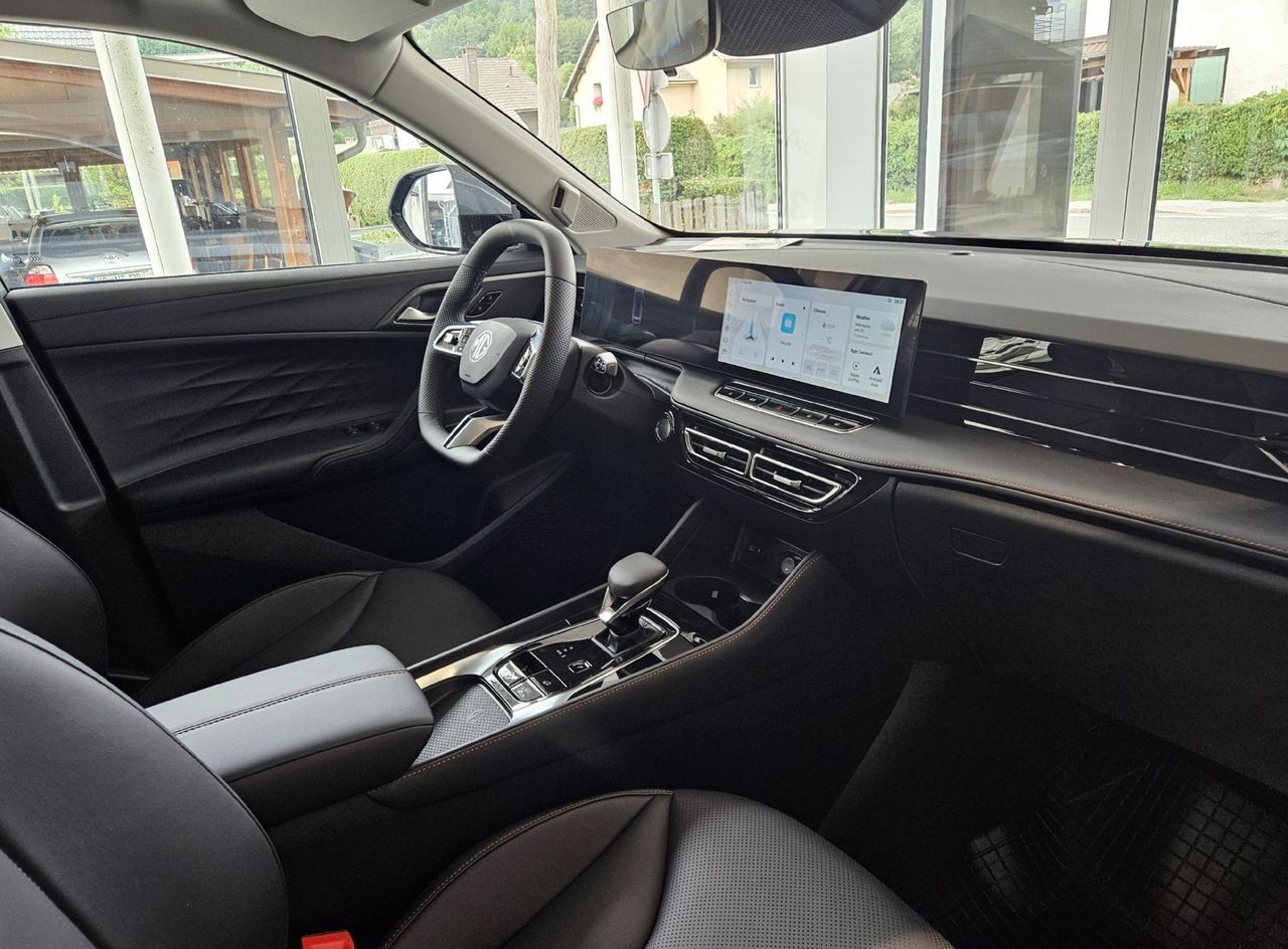 Zunanja slika - MG MG HS - HS Luxury 1.5T-GDI DCT - 4