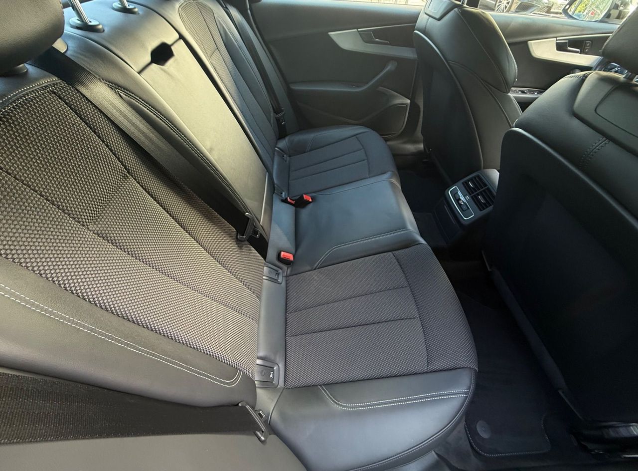 Zunanja slika - Audi A4 - 2.0 TDI ultra 2xSline-Virtual-Matrix-Navi... - 16