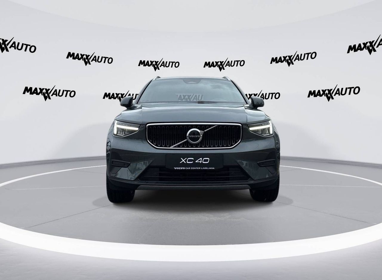 Zunanja slika - Volvo XC40 - B3 P Core AT DCT... - 2