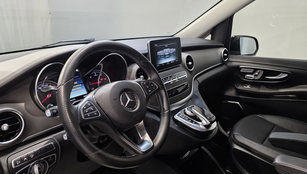 Zunanja slika - Mercedes-Benz V-Razred - V 250 d BlueEFFICIENCY Avt. 4Matic USNJE 360KAM TEMP 7xS - 7