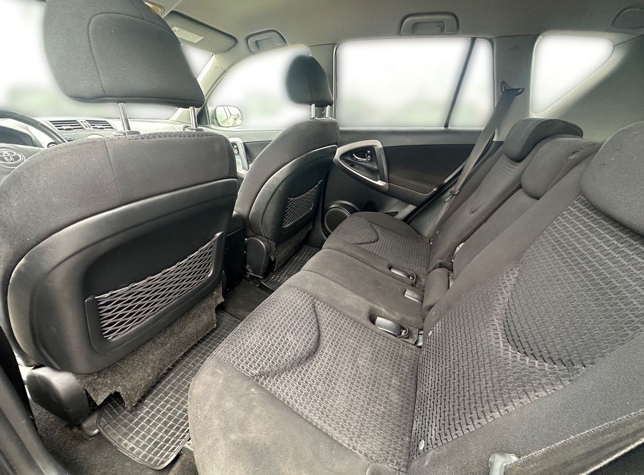 Zunanja slika - Toyota RAV4 - 2.2 D4D 4WD SLOVENSKI XENON TEMPOMAT KLIMA KLJUKA - 18