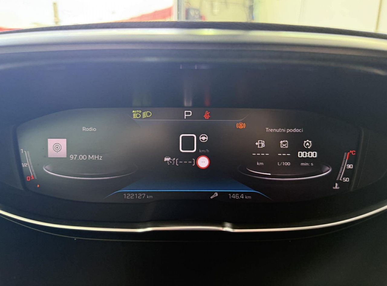 Zunanja slika - Peugeot 5008 - 1.5 BlueHDI 130 S S Allure Pack Avt.KAMERA.LED.USN - 14