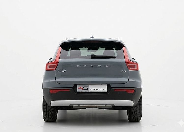 Zunanja slika - Volvo XC40 - D3 A Momentum - 5