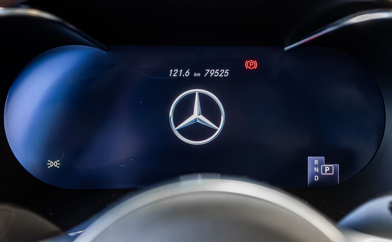 Zunanja slika - Mercedes-Benz C-Razred - C43AMG-4MATIC-KEYLESS-VIRTUAL-PANO-ALCANTARA-19C - 18